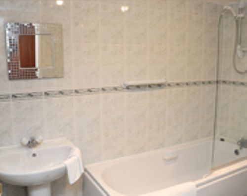 The Potters Arms Hotel Амършам Екстериор снимка